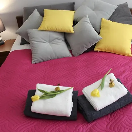 ゲストハウス Apartament Orange Sun Nr 5